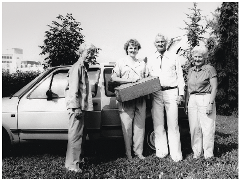 1987 Die Gruppe „Mahlzeit auf Rädern“